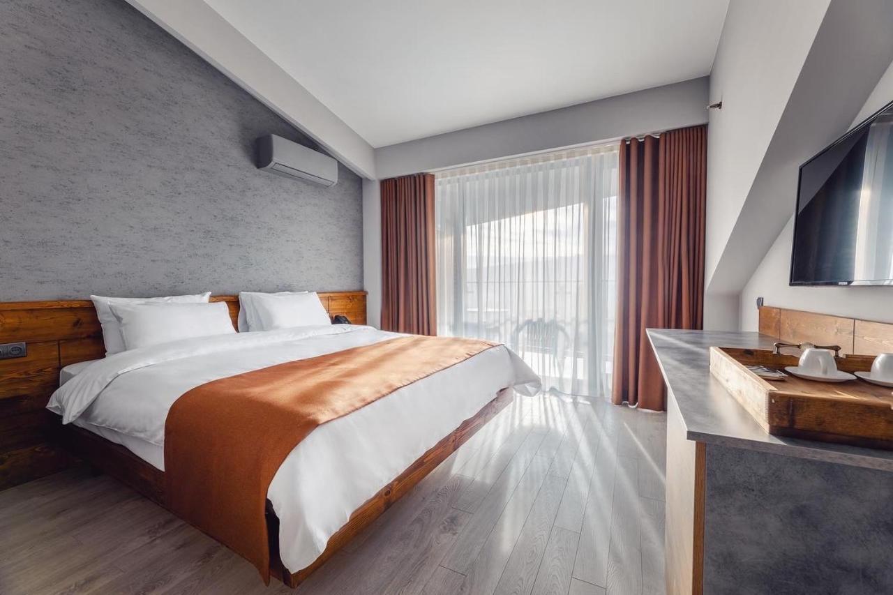 Ivy Hotel Тбилиси Экстерьер фото