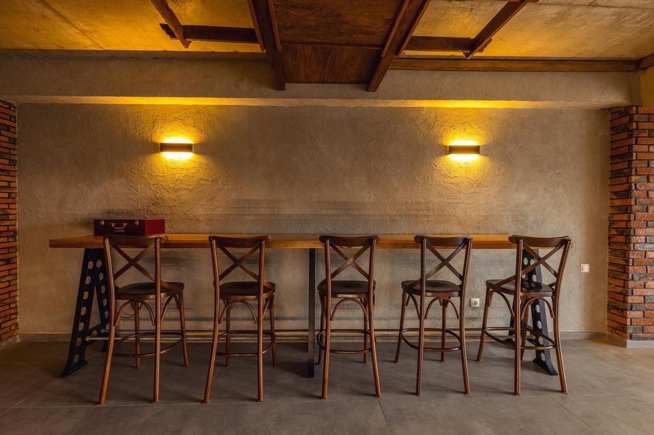 Ivy Hotel Тбилиси Экстерьер фото