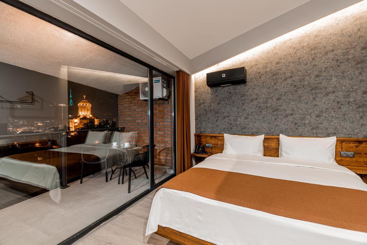 Ivy Hotel Тбилиси Экстерьер фото