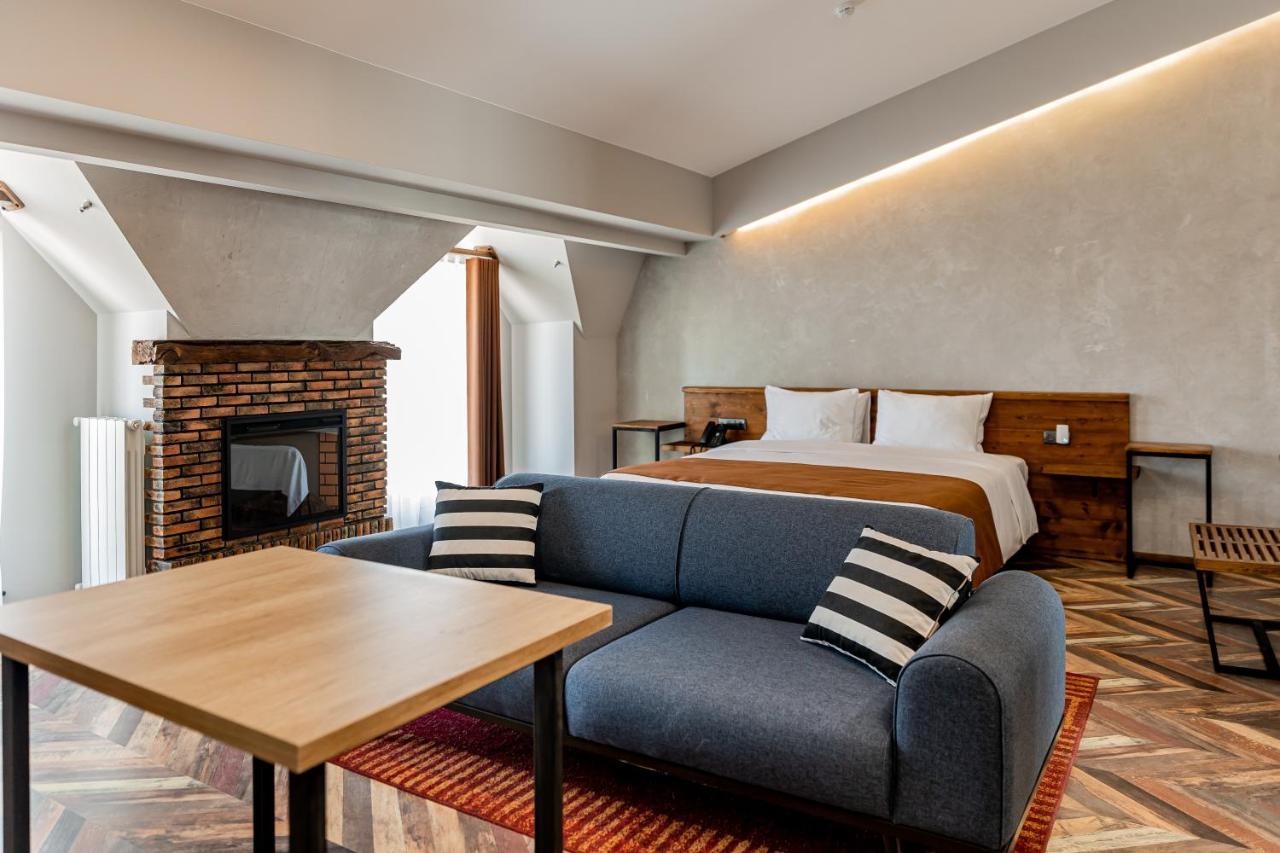Ivy Hotel Тбилиси Экстерьер фото