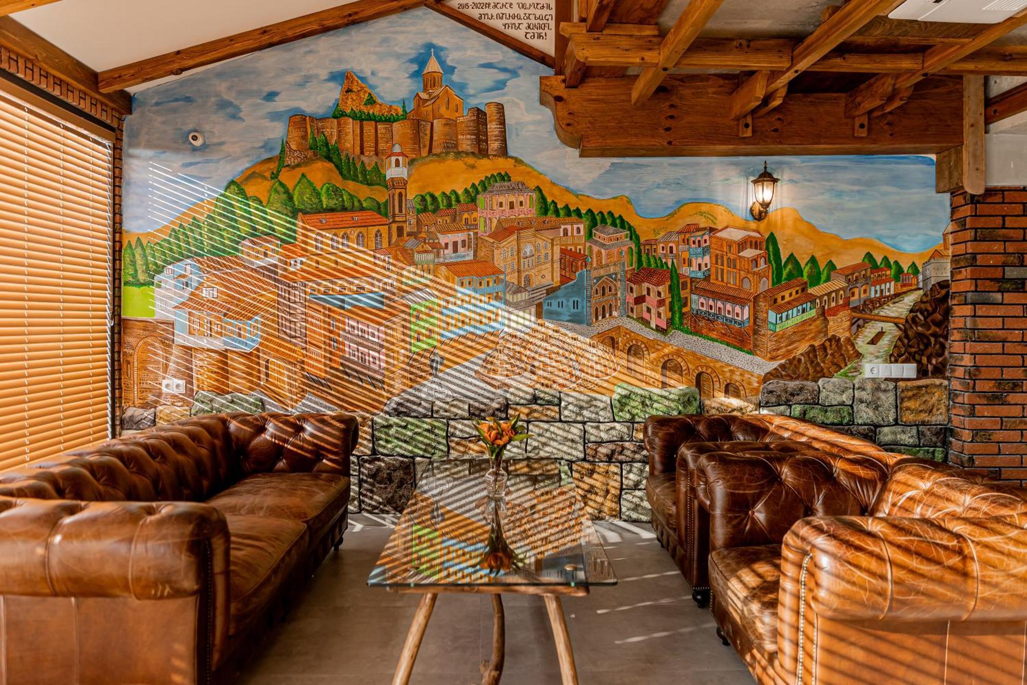 Ivy Hotel Тбилиси Экстерьер фото